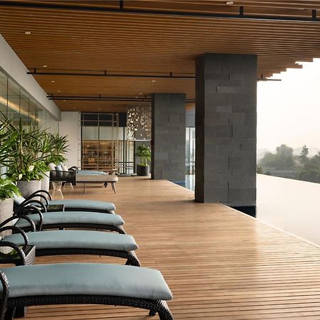 Doubletree By Hilton Jakarta Bintaro Jaya Serpong Exterior foto